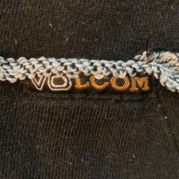 Volcom Sweatjacket - Picture 4 of 5